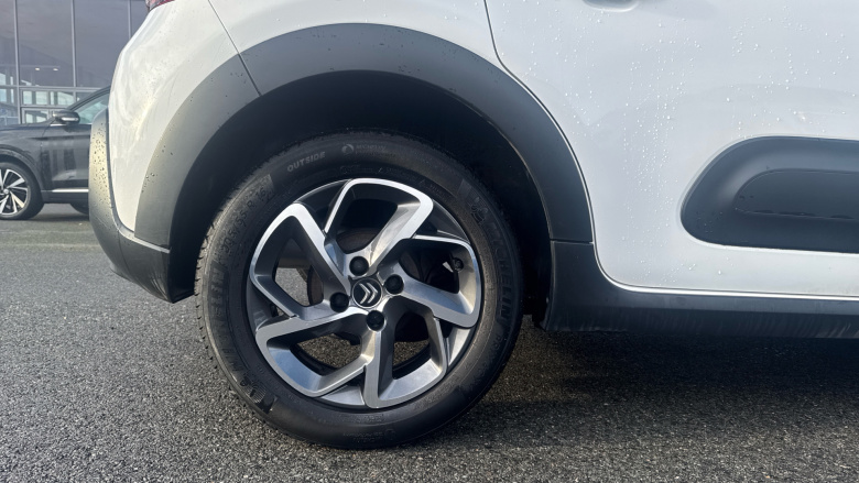 Citroen C3 1.2 PureTech Flair 5dr Petrol Hatchback